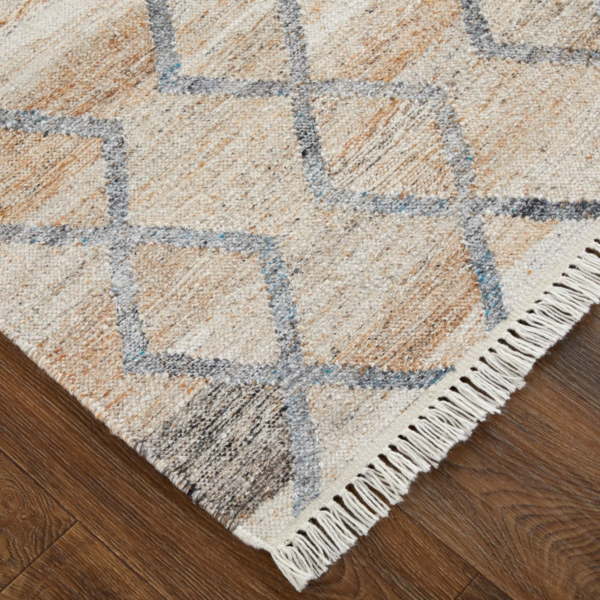 Beckett 8900771F Gray/Ivory Rug