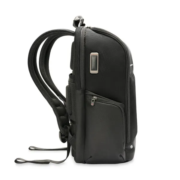 MEDIUM WIDEMOUTH BACKPACK