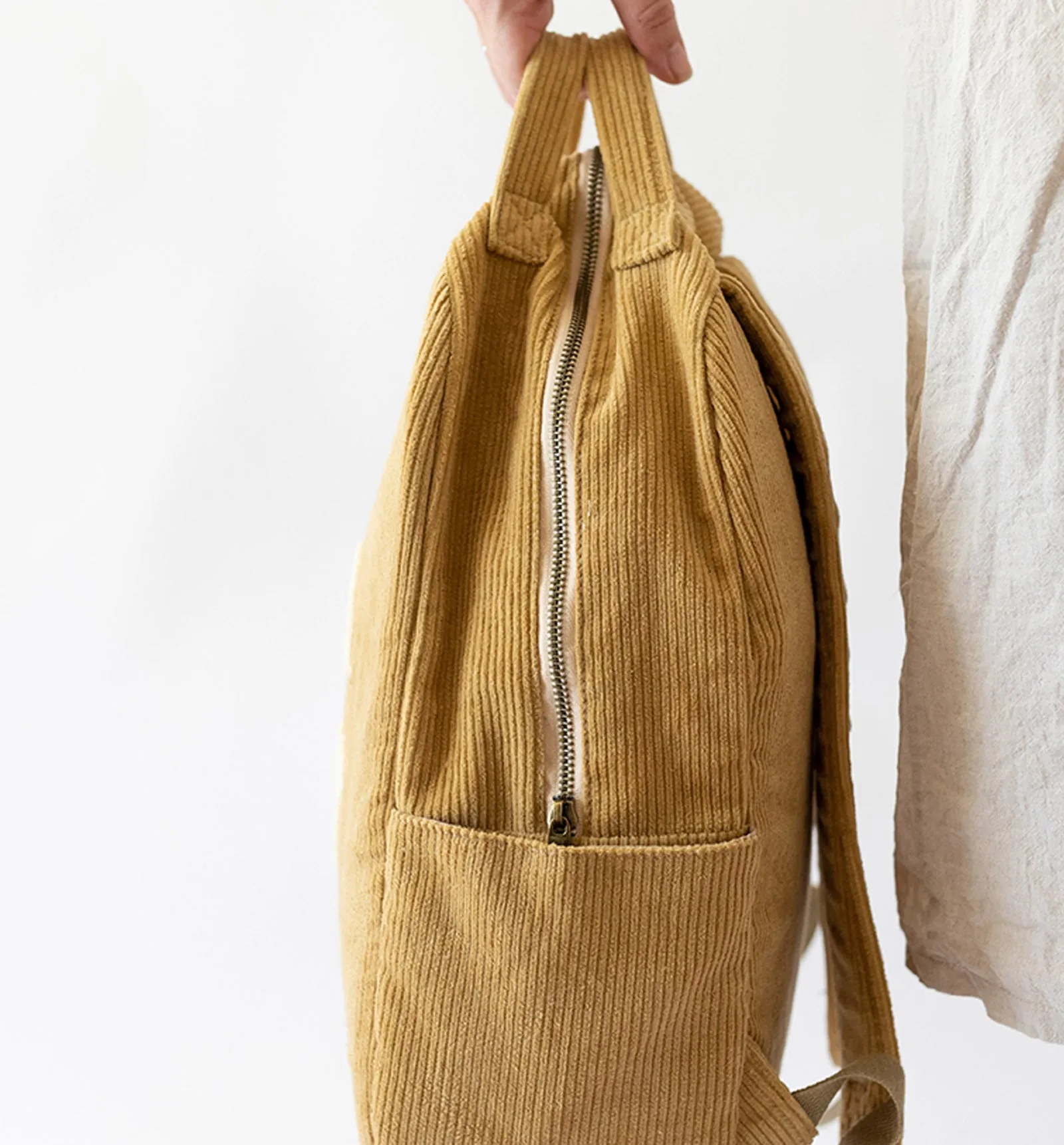 Solstice Organic Backpack - Honey